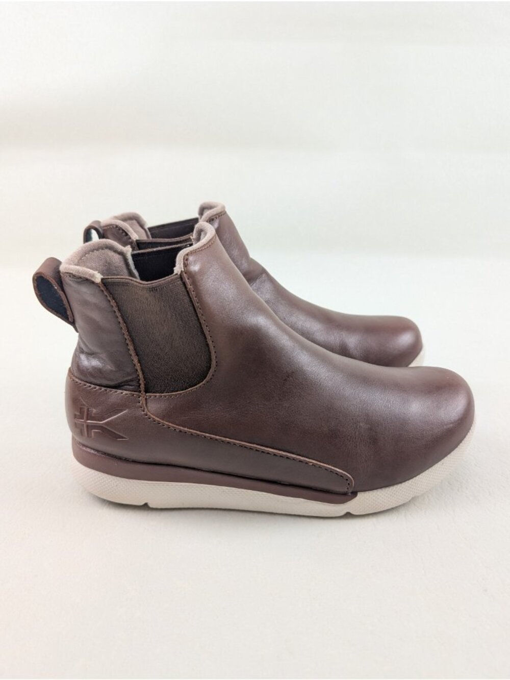 Kura Luna Chelsea Boot Womens 7.5 Brown Leather Ankle Pull On Arch Support